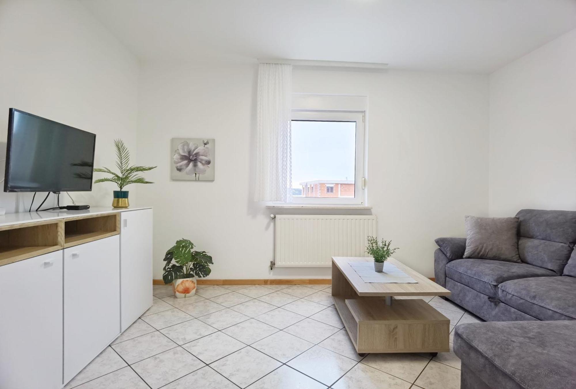 Lilu Apartments Vodice Luaran gambar