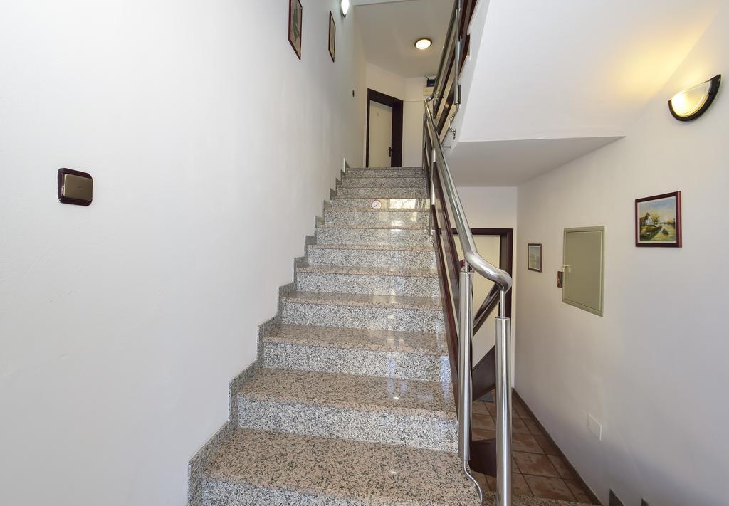 Lilu Apartments Vodice Luaran gambar